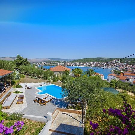 Apartment Piveta Trogir Exterior photo