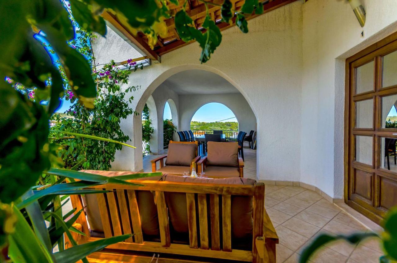 Apartment Piveta Trogir Exterior photo